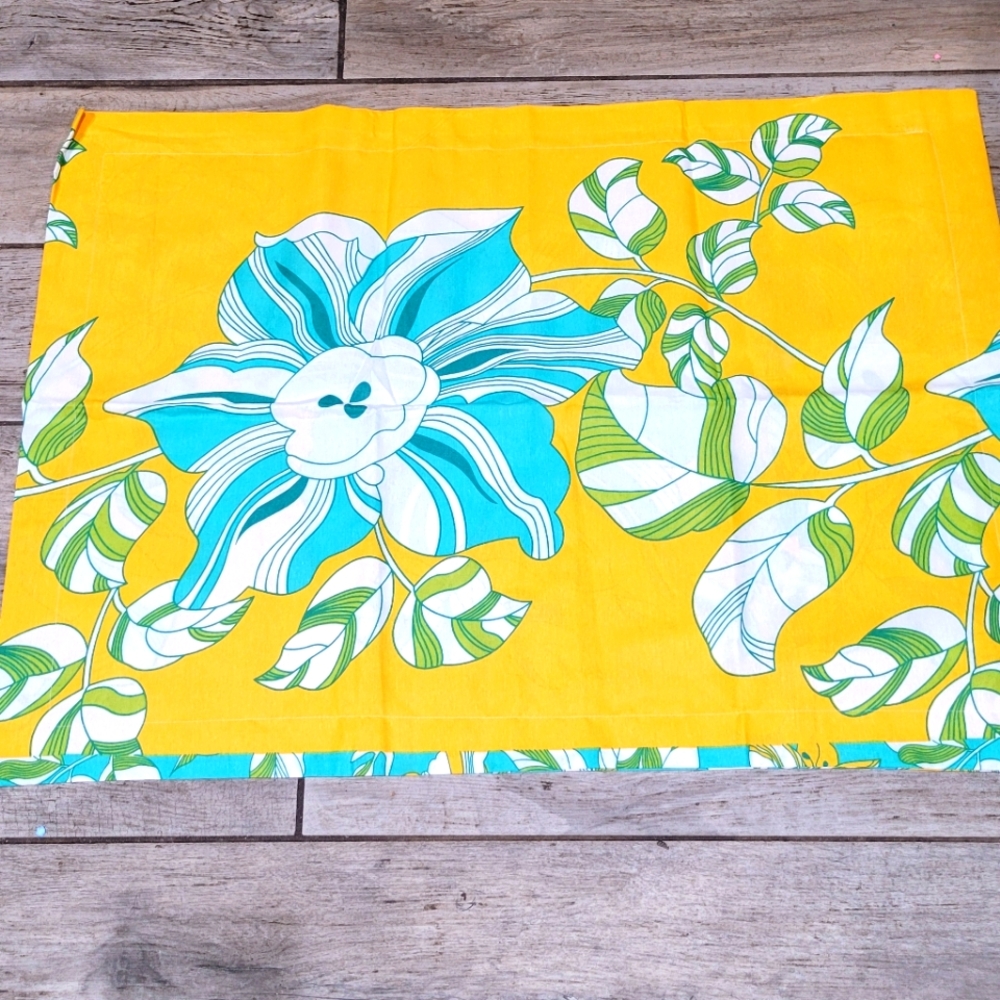Flower power modern boho Big Flower Leaves standard pillow case tropic